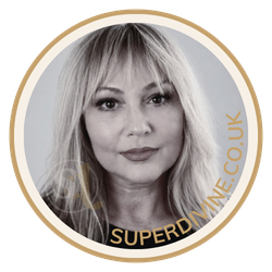 Dive 5 Luxe Web Design SuperDivine Tracy Swindale UK Dive 5 Luxe Web Design SuperDivine Tracy Swindale UK